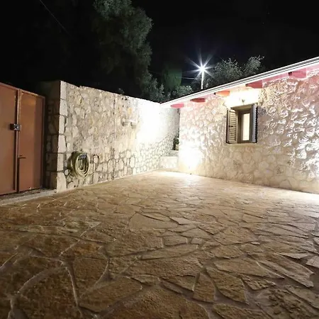 Nika Neochori (Lefkada)